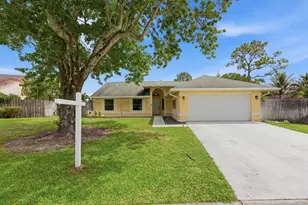 145 Roycourt Circle, Royal Palm Beach, FL 33411 - Photo 4