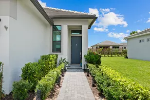 9013 SW Vetta Wy, Port Saint Lucie, FL 34987 - Photo 8