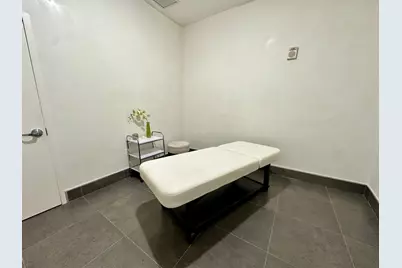 2950 NE 188th Street NE #225, Aventura, FL 33180 - Photo 44