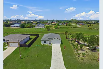 3031 NE Beechwood Circle, Labelle, FL 33935 - Photo 2