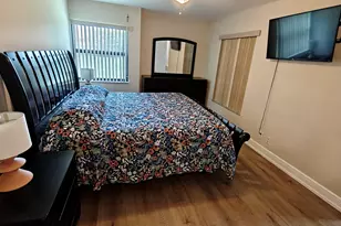 225 SE 10th St, Deerfield Beach, FL 33441 - Photo 4