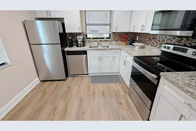 225 SE 10th Street #D3, Deerfield Beach, FL 33441 - Photo 6