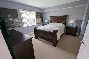 1045 Lake Shore Dr, Lake Park, FL 33403 - Photo 10