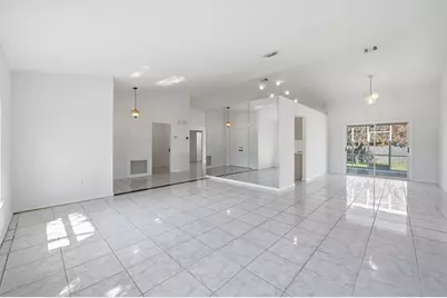 1371 SE Airoso Boulevard, Port Saint Lucie, FL 34983 - Photo 8