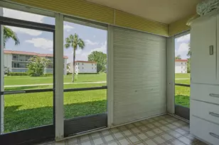 371 S Hollybrook Dr, Pembroke Pines, FL 33025 - Photo 18