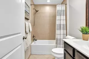 3340 NW 125th Ln, Sunrise, FL 33323 - Photo 32