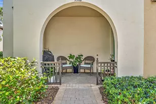 3340 NW 125th Ln, Sunrise, FL 33323 - Photo 4