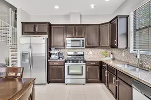 3340 NW 125th Ln, Sunrise, FL 33323 - Photo 16