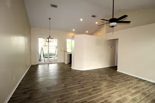 2073 SW Capeador St, Port Saint Lucie, FL 34953 - Photo 4