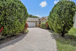 13284 Majestic Pine Ct, Delray Beach, FL 33484 - Photo 1