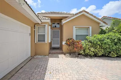 13284 Majestic Pine Court, Delray Beach, FL 33484 - Photo 2