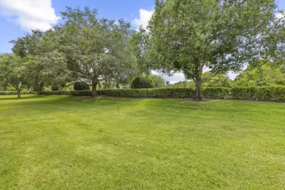 2631 SW 12th Sq Square SW, Vero Beach, FL 32968 - Photo 34