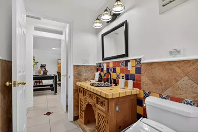 2101 NE 25th Street, Wilton Manors, FL 33305 - Photo 28