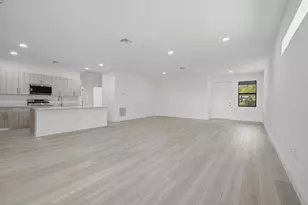 8010 Sandalwood Ln, Labelle, FL 33935 - Photo 8