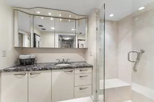 100 SE 5th Ave, Boca Raton, FL 33432 - Photo 34