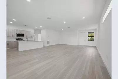 8010 Sandalwood Lane, Labelle, FL 33935 - Photo 8