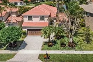 18687 Sea Turtle Ln, Boca Raton, FL 33498 - Photo 2
