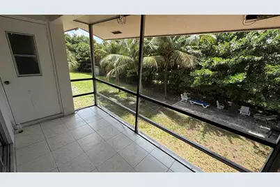 4061 NW 9th Avenue #206, Deerfield Beach, FL 33064 - Photo 10