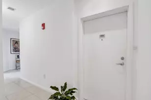 1617 N Flagler Dr, West Palm Beach, FL 33407 - Photo 2