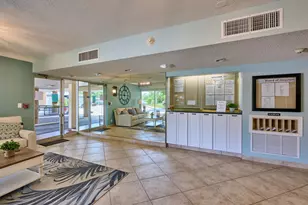 555 NW 4th Ave, Boca Raton, FL 33432 - Photo 30