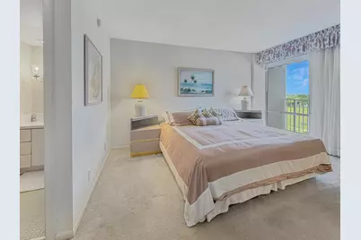 555 NW 4th Avenue #401, Boca Raton, FL 33432 - Photo 22