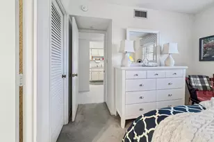555 NW 4th Ave, Boca Raton, FL 33432 - Photo 10