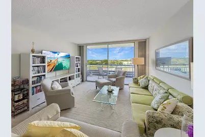 555 NW 4th Avenue #401, Boca Raton, FL 33432 - Photo 18