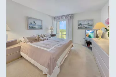 555 NW 4th Avenue #401, Boca Raton, FL 33432 - Photo 24