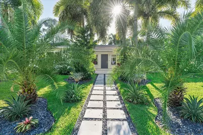 207 Royal Palm Drive, Fort Lauderdale, FL 33301 - Photo 4