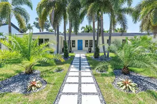 207 Royal Palm Dr, Fort Lauderdale, FL 33301 - Photo 6