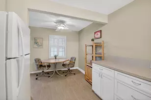 2047 Newcastle C, Boca Raton, FL 33434 - Photo 6