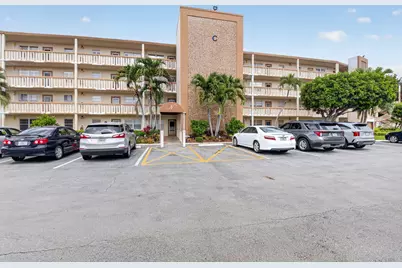 2047 Newcastle C, Boca Raton, FL 33434 - Photo 2