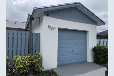 1204 Timberlane Circle #12d, Greenacres, FL 33463 - Photo 2