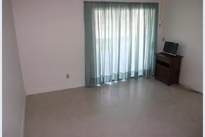 8 Lake Vista Trail #201, Port Saint Lucie, FL 34952 - Photo 6