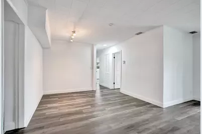 627 W Ilex Drive, Lake Park, FL 33403 - Photo 16