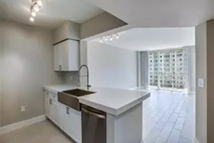 1030 Seminole Dr, Fort Lauderdale, FL 33304 - Photo 2