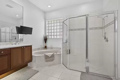 171 Isle Verde Way, Palm Beach Gardens, FL 33418 - Photo 40
