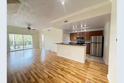 5800 W Sample #207, Coral Springs, FL 33067 - Photo 2