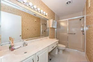 10439 S Circle Lake Dr, Boynton Beach, FL 33437 - Photo 14