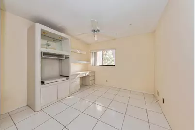 10439 S Circle Lake Drive #201, Boynton Beach, FL 33437 - Photo 6