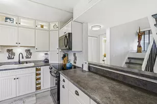 355 S Ocean Dr, Fort Pierce, FL 34949 - Photo 10