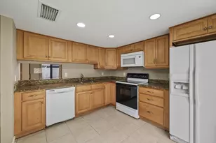 402 Lakewood Ct, Jupiter, FL 33458 - Photo 36