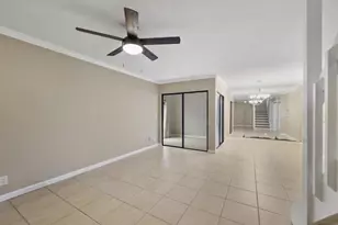 402 Lakewood Ct, Jupiter, FL 33458 - Photo 8