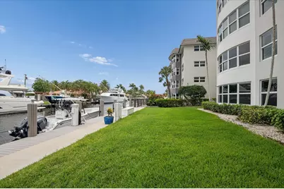 5100 Bayview Drive #106, Fort Lauderdale, FL 33308 - Photo 2