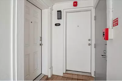 5100 Bayview Drive #106, Fort Lauderdale, FL 33308 - Photo 6