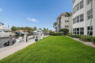 5100 Bayview Dr, Fort Lauderdale, FL 33308 - Photo 2