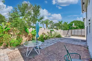 57 Peachtree Pl, Boynton Beach, FL 33436 - Photo 10
