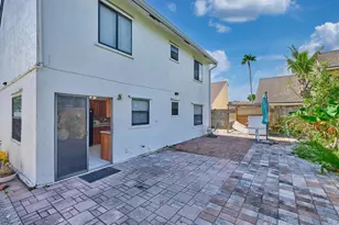 57 Peachtree Pl, Boynton Beach, FL 33436 - Photo 8