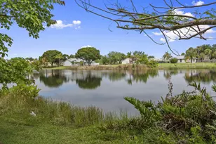 210 Deerwood Ln, Fort Pierce, FL 34947 - Photo 40