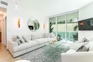 347 N New River Dr E, Fort Lauderdale, FL 33301 - Photo 2